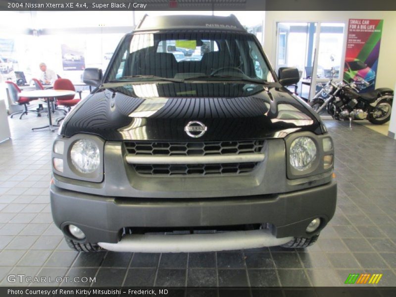 Super Black / Gray 2004 Nissan Xterra XE 4x4