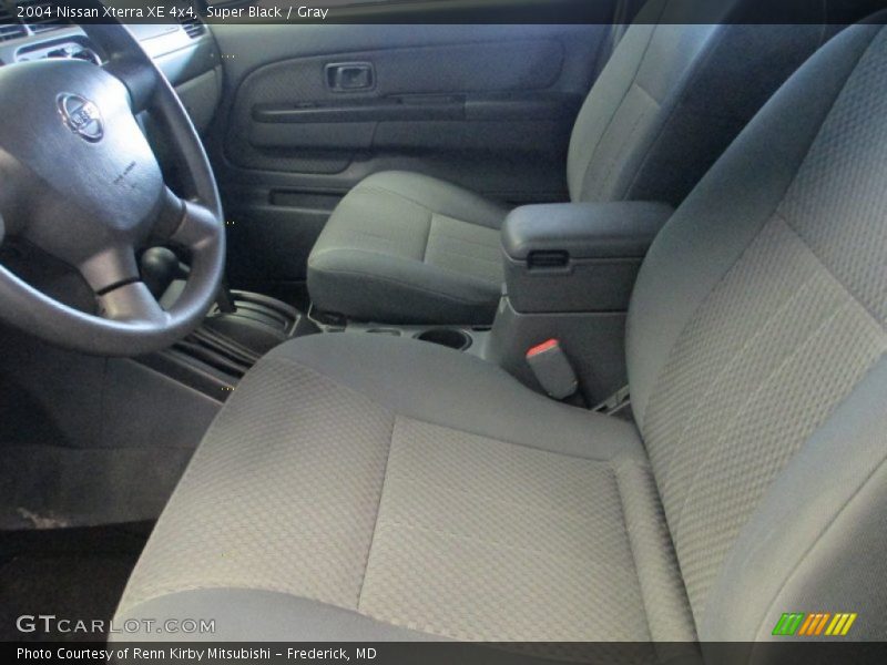 Super Black / Gray 2004 Nissan Xterra XE 4x4