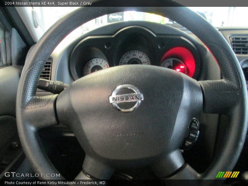 Super Black / Gray 2004 Nissan Xterra XE 4x4
