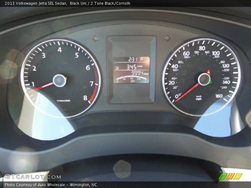 Black Uni / 2 Tone Black/Cornsilk 2013 Volkswagen Jetta SEL Sedan