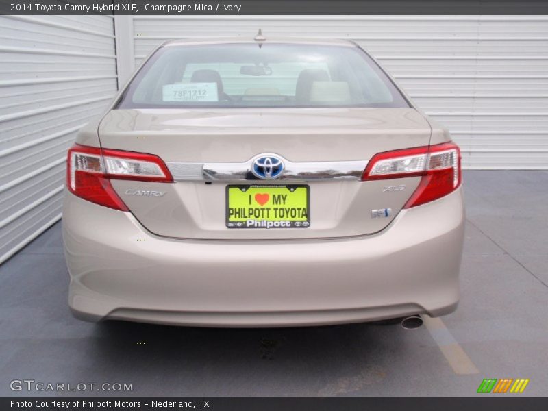 Champagne Mica / Ivory 2014 Toyota Camry Hybrid XLE