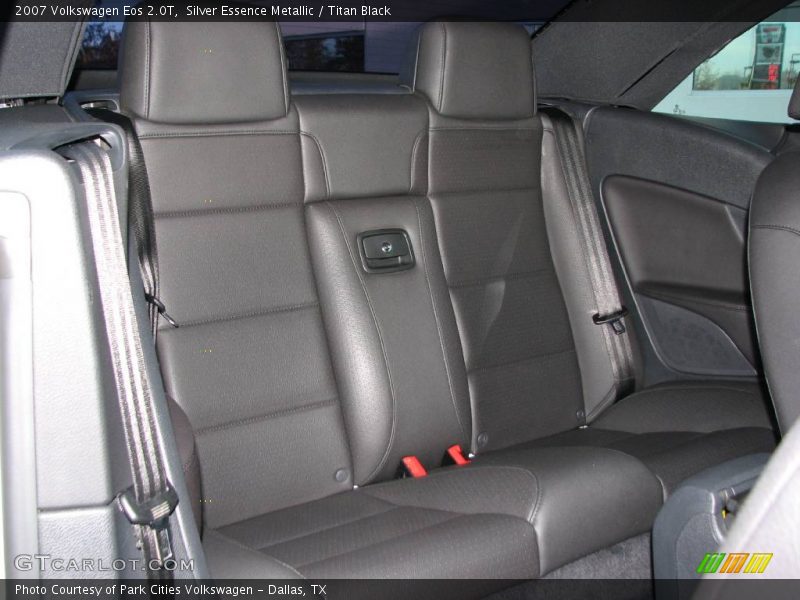 Silver Essence Metallic / Titan Black 2007 Volkswagen Eos 2.0T