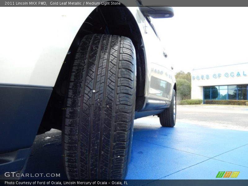 Gold Leaf Metallic / Medium Light Stone 2011 Lincoln MKX FWD