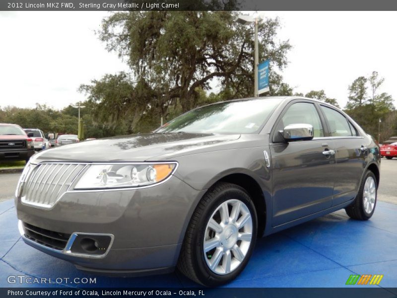Front 3/4 View of 2012 MKZ FWD