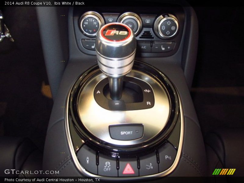  2014 R8 Coupe V10 7 Speed Audi S tronic dual-clutch Automatic Shifter