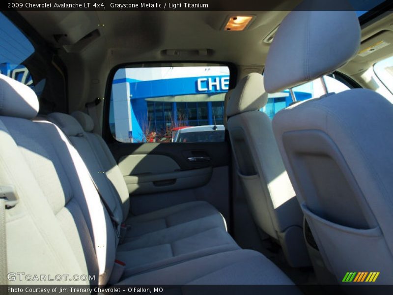 Graystone Metallic / Light Titanium 2009 Chevrolet Avalanche LT 4x4