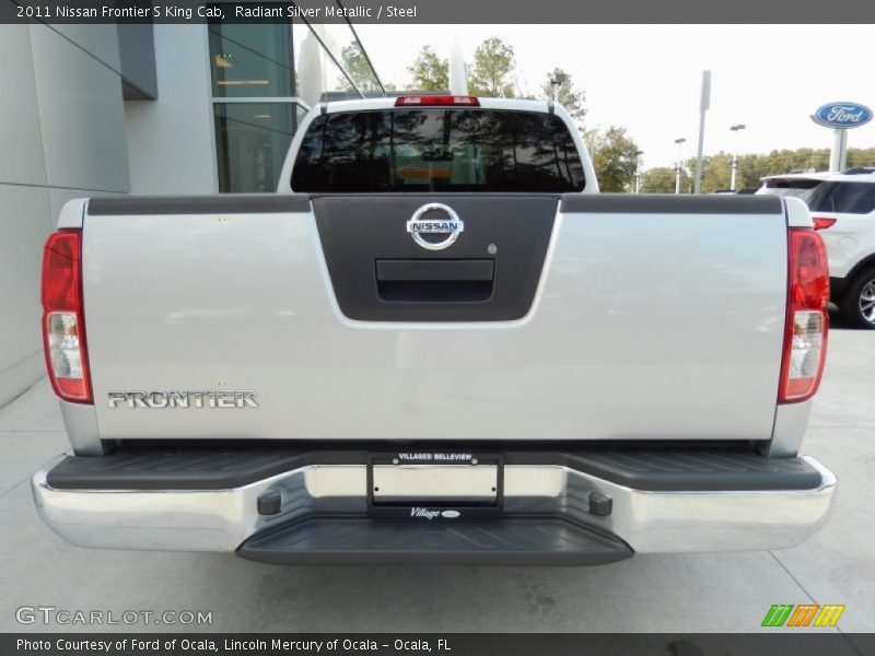 Radiant Silver Metallic / Steel 2011 Nissan Frontier S King Cab