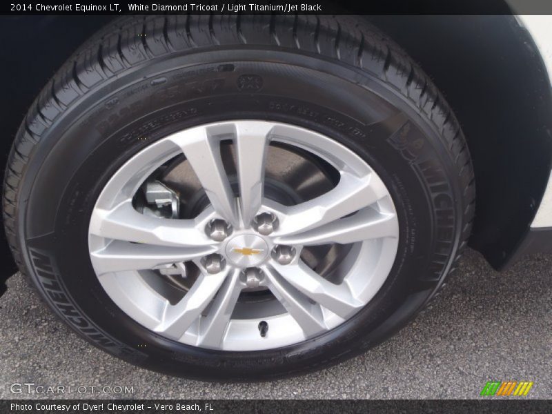 White Diamond Tricoat / Light Titanium/Jet Black 2014 Chevrolet Equinox LT