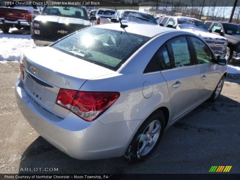 Silver Ice Metallic / Jet Black 2014 Chevrolet Cruze LT
