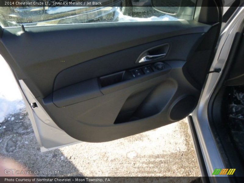 Silver Ice Metallic / Jet Black 2014 Chevrolet Cruze LT