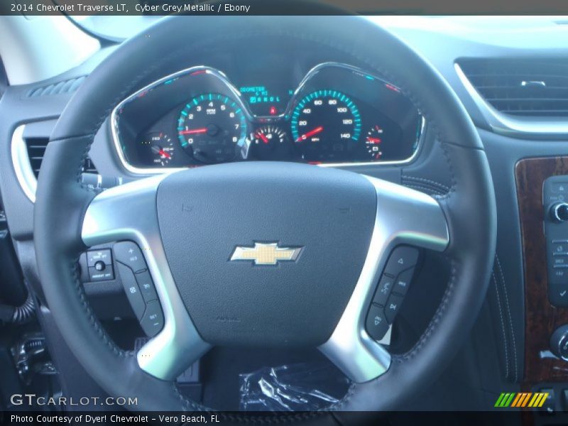 Cyber Grey Metallic / Ebony 2014 Chevrolet Traverse LT
