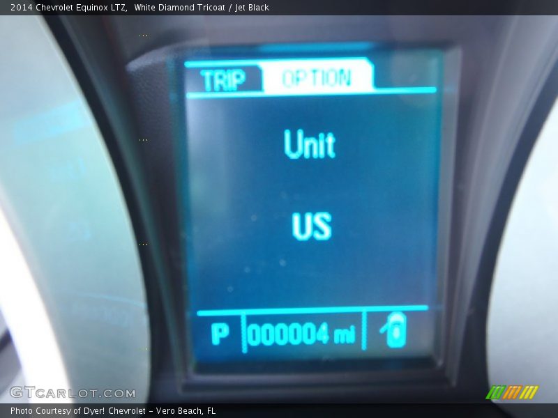 White Diamond Tricoat / Jet Black 2014 Chevrolet Equinox LTZ