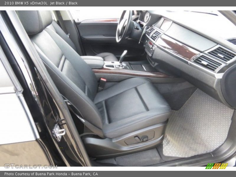 Jet Black / Black 2010 BMW X5 xDrive30i