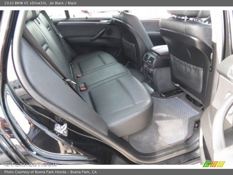 Jet Black / Black 2010 BMW X5 xDrive30i