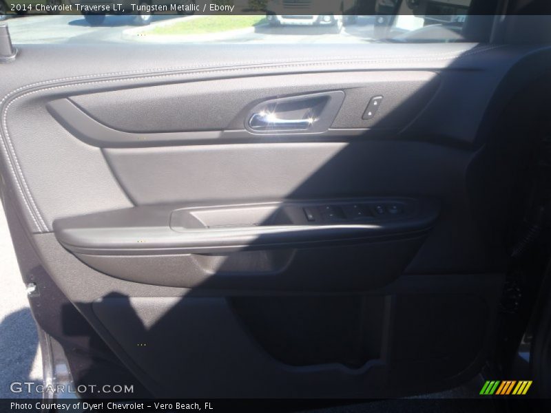 Tungsten Metallic / Ebony 2014 Chevrolet Traverse LT