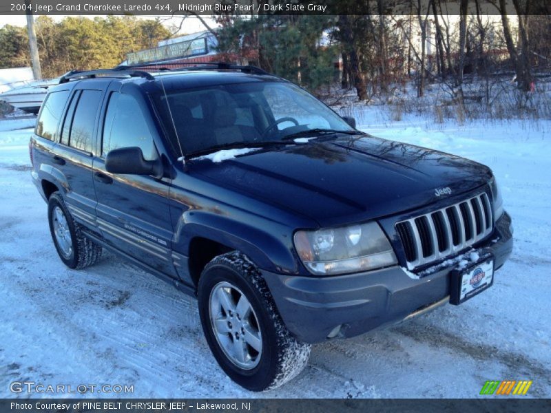 Midnight Blue Pearl / Dark Slate Gray 2004 Jeep Grand Cherokee Laredo 4x4