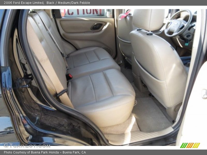 Black / Medium/Dark Pebble 2006 Ford Escape Limited