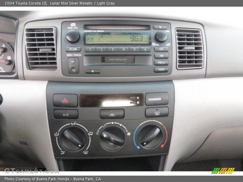 Lunar Mist Silver Metallic / Light Gray 2004 Toyota Corolla CE