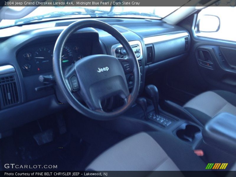 Midnight Blue Pearl / Dark Slate Gray 2004 Jeep Grand Cherokee Laredo 4x4