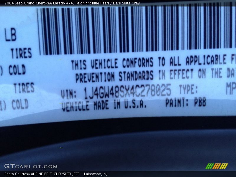 Midnight Blue Pearl / Dark Slate Gray 2004 Jeep Grand Cherokee Laredo 4x4