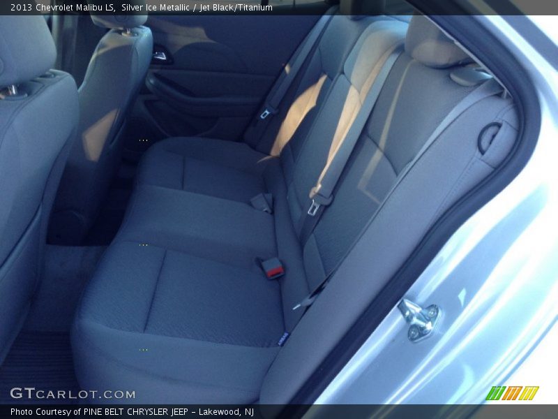 Silver Ice Metallic / Jet Black/Titanium 2013 Chevrolet Malibu LS