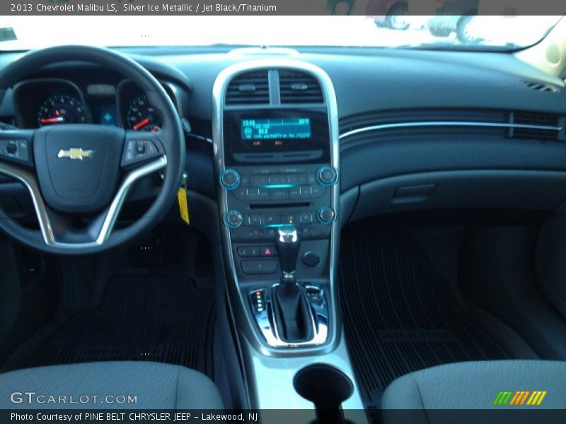 Silver Ice Metallic / Jet Black/Titanium 2013 Chevrolet Malibu LS