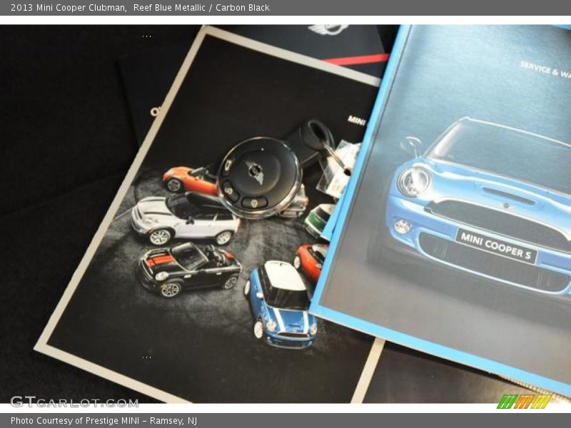 Reef Blue Metallic / Carbon Black 2013 Mini Cooper Clubman