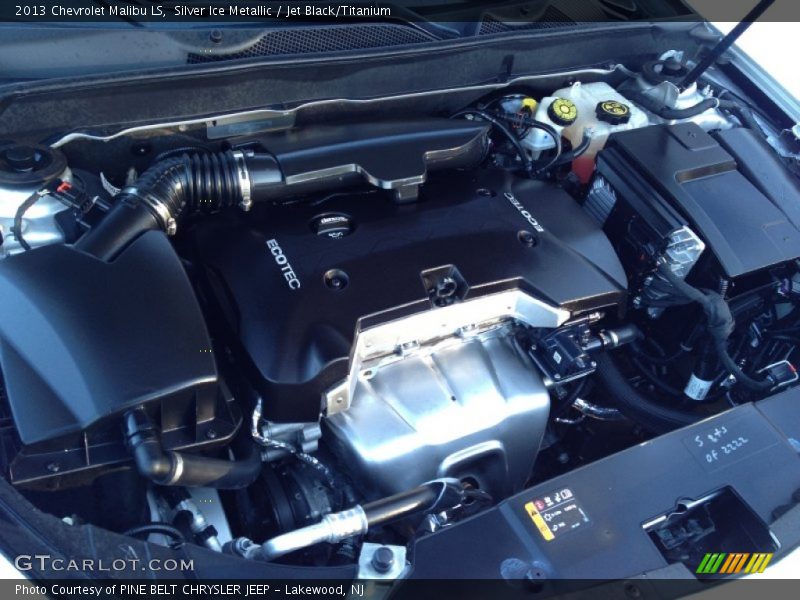 Silver Ice Metallic / Jet Black/Titanium 2013 Chevrolet Malibu LS