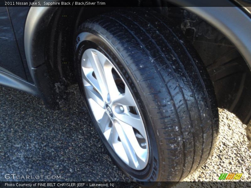 Sapphire Black / Black/Silver Trim 2011 Nissan Juke S