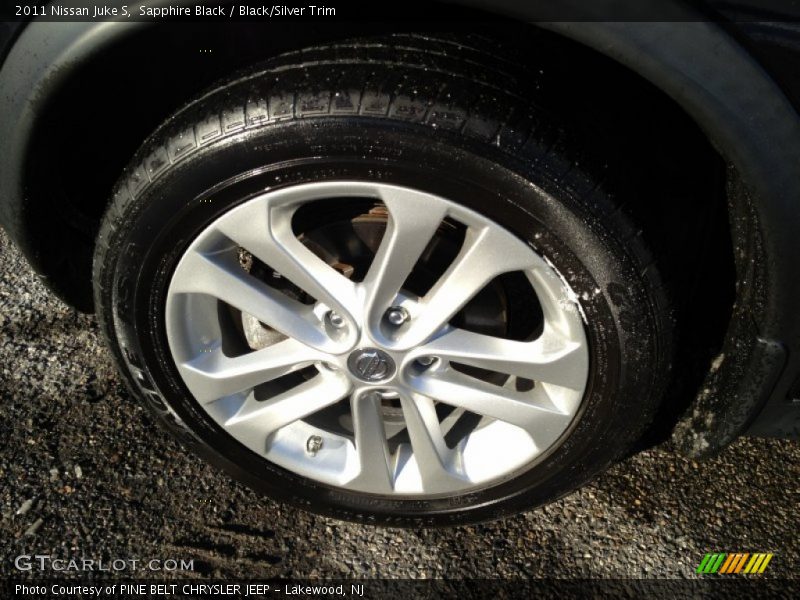 Sapphire Black / Black/Silver Trim 2011 Nissan Juke S