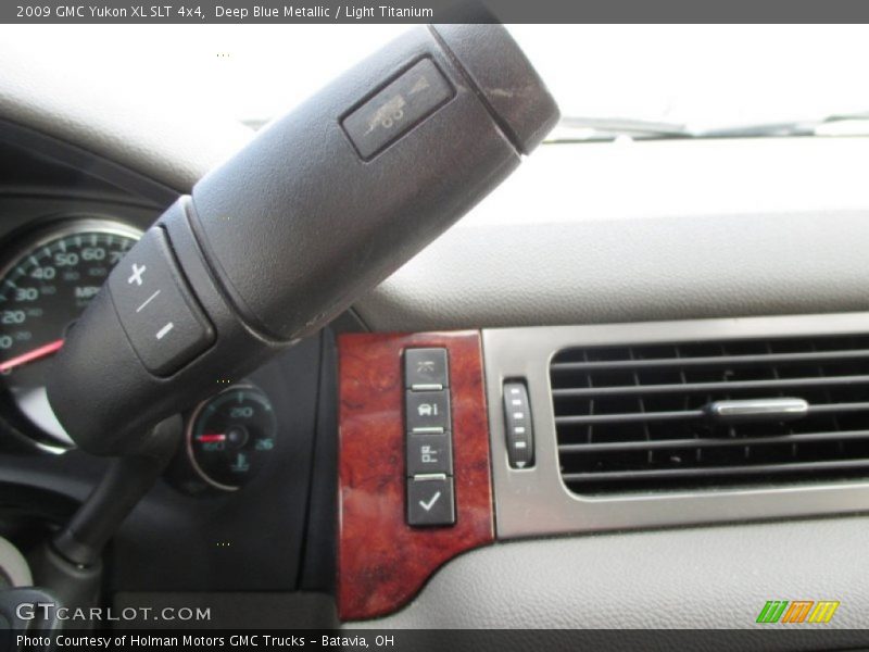 Deep Blue Metallic / Light Titanium 2009 GMC Yukon XL SLT 4x4