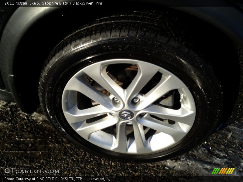 Sapphire Black / Black/Silver Trim 2011 Nissan Juke S