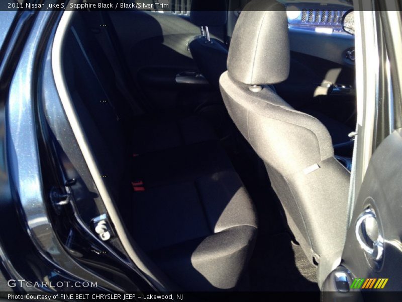 Sapphire Black / Black/Silver Trim 2011 Nissan Juke S
