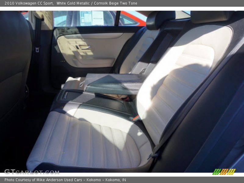 White Gold Metallic / Cornsilk Beige Two Tone 2010 Volkswagen CC Sport