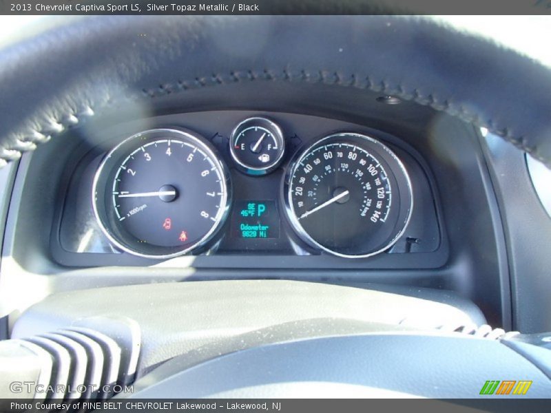 Silver Topaz Metallic / Black 2013 Chevrolet Captiva Sport LS