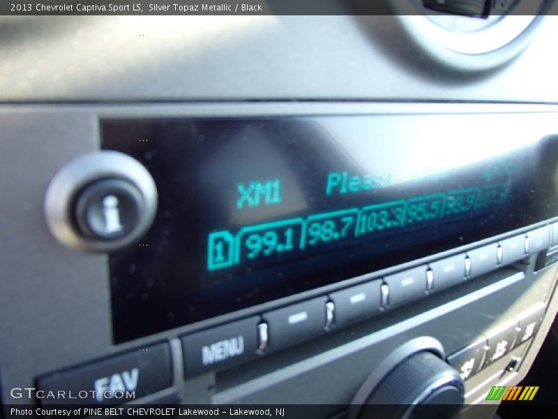 Silver Topaz Metallic / Black 2013 Chevrolet Captiva Sport LS