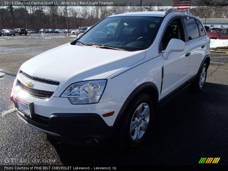Arctic Ice / Black/Light Titanium 2014 Chevrolet Captiva Sport LS