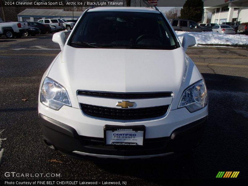 Arctic Ice / Black/Light Titanium 2014 Chevrolet Captiva Sport LS