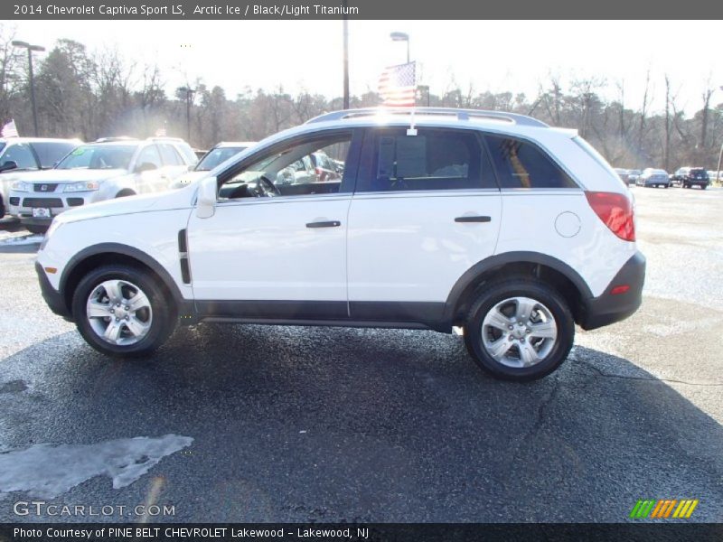 Arctic Ice / Black/Light Titanium 2014 Chevrolet Captiva Sport LS