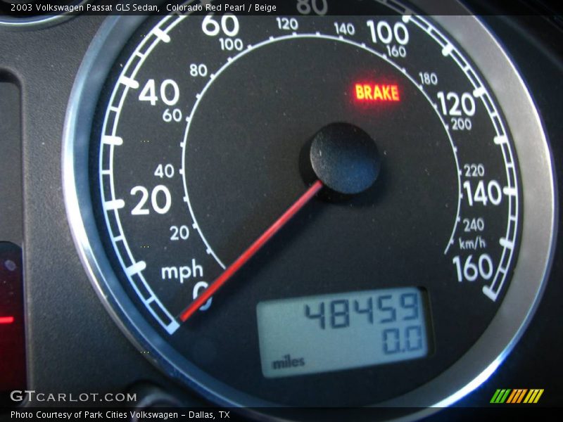 Colorado Red Pearl / Beige 2003 Volkswagen Passat GLS Sedan