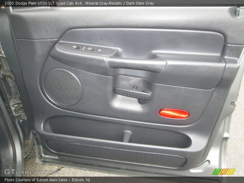 Mineral Gray Metallic / Dark Slate Gray 2005 Dodge Ram 1500 SLT Quad Cab 4x4