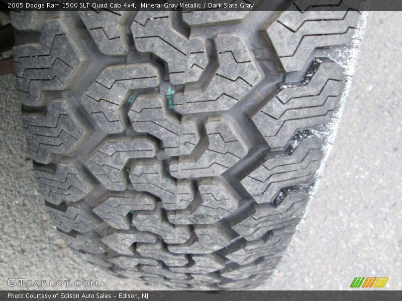Mineral Gray Metallic / Dark Slate Gray 2005 Dodge Ram 1500 SLT Quad Cab 4x4