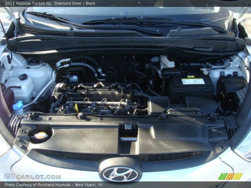 Diamond Silver / Black 2011 Hyundai Tucson GL