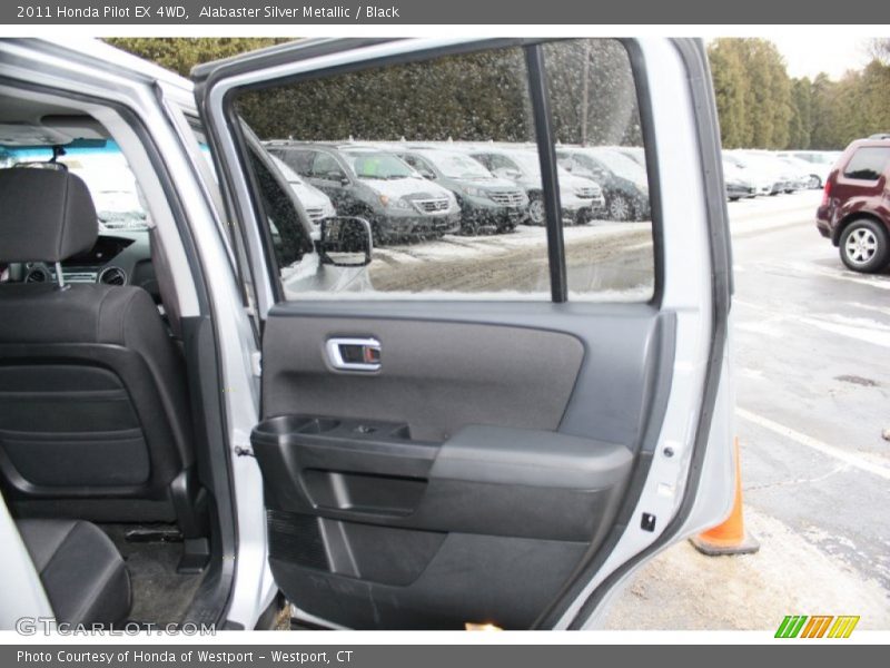 Alabaster Silver Metallic / Black 2011 Honda Pilot EX 4WD