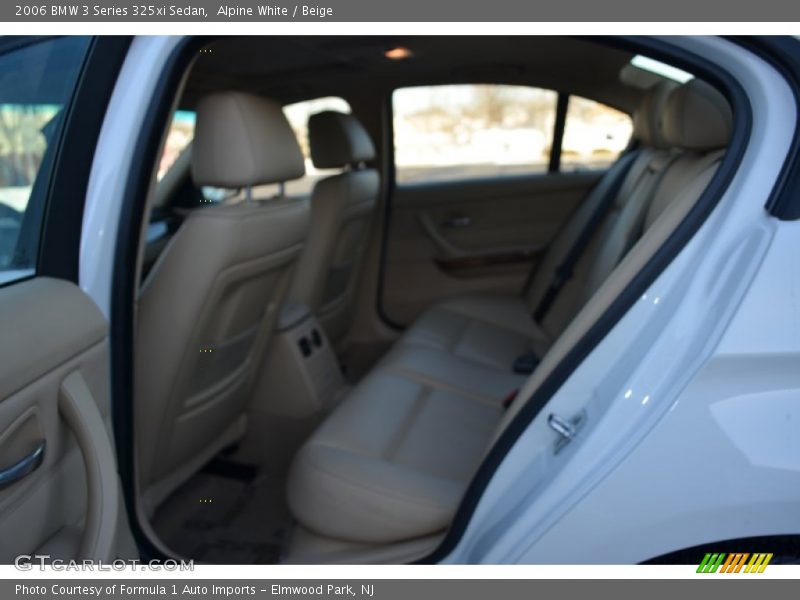 Alpine White / Beige 2006 BMW 3 Series 325xi Sedan