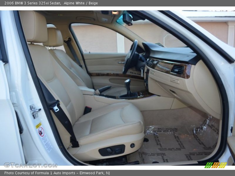 Alpine White / Beige 2006 BMW 3 Series 325xi Sedan