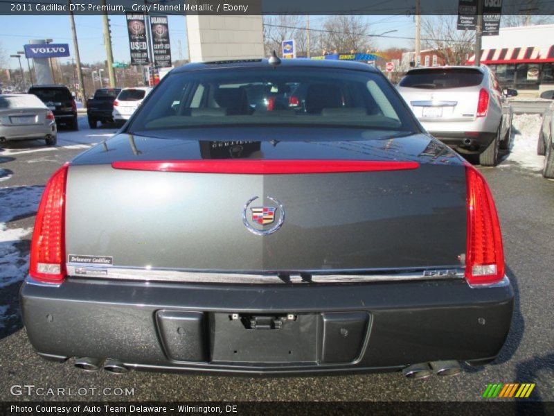 Gray Flannel Metallic / Ebony 2011 Cadillac DTS Premium