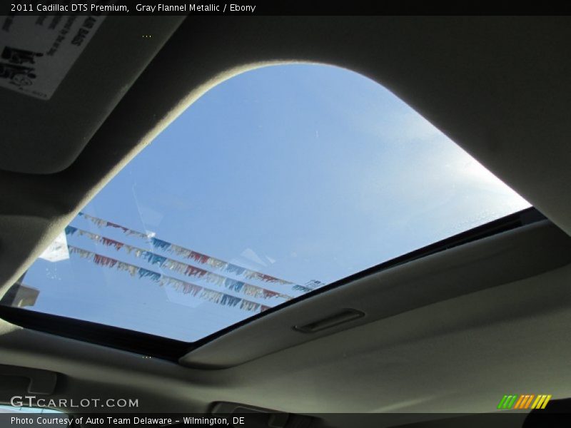 Gray Flannel Metallic / Ebony 2011 Cadillac DTS Premium