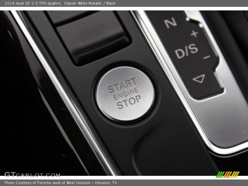 Glacier White Metallic / Black 2014 Audi Q5 2.0 TFSI quattro