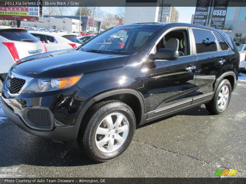 Ebony Black / Gray 2011 Kia Sorento LX